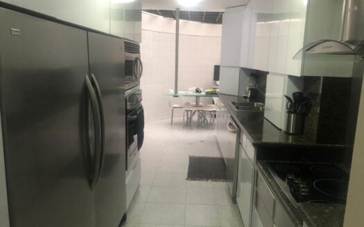 Towhouse en Urbanización La Boyera, El Hatillo