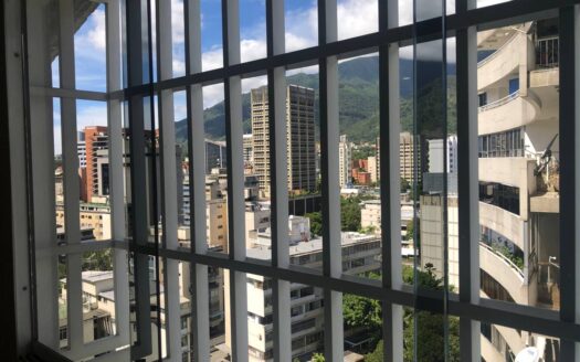 Apartamento en Altamira, Avenida Luis Roche, Municipio Chacao, Estado Miranda