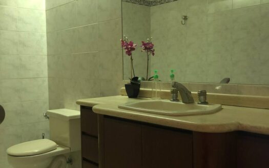 EN VENTA Oficina en La Castellana, Torre BanCaracas, Municipio Chacao, Estado Miranda