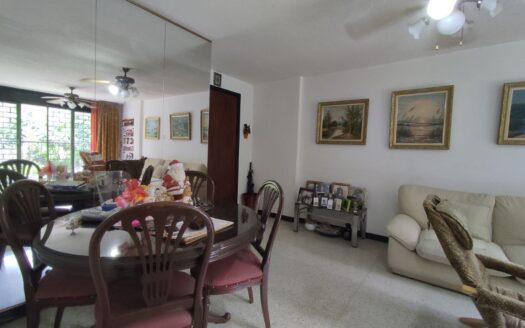 EN VENTA Apartamento ubicado en la Avenida Victoria, Municipio Libertador, Distrito Capital