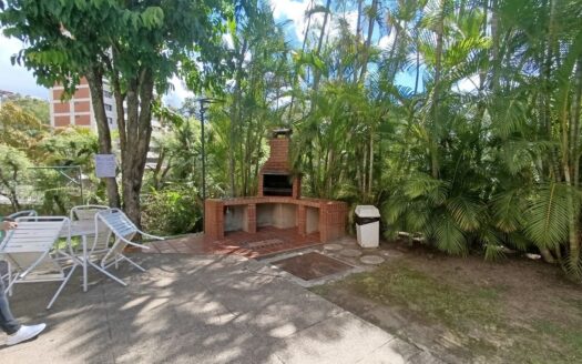 EN VENTA Apartamento en Los Naranjos del Cafetal, Municipio El Hatillo, Edo Miranda, Residencia tipo Club