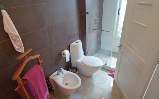 EN VENTA Mansión ubicada en Valle Arriba, Municipio Baruta, Estado Miranda