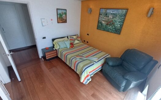 EN VENTA Mansión ubicada en Valle Arriba, Municipio Baruta, Estado Miranda